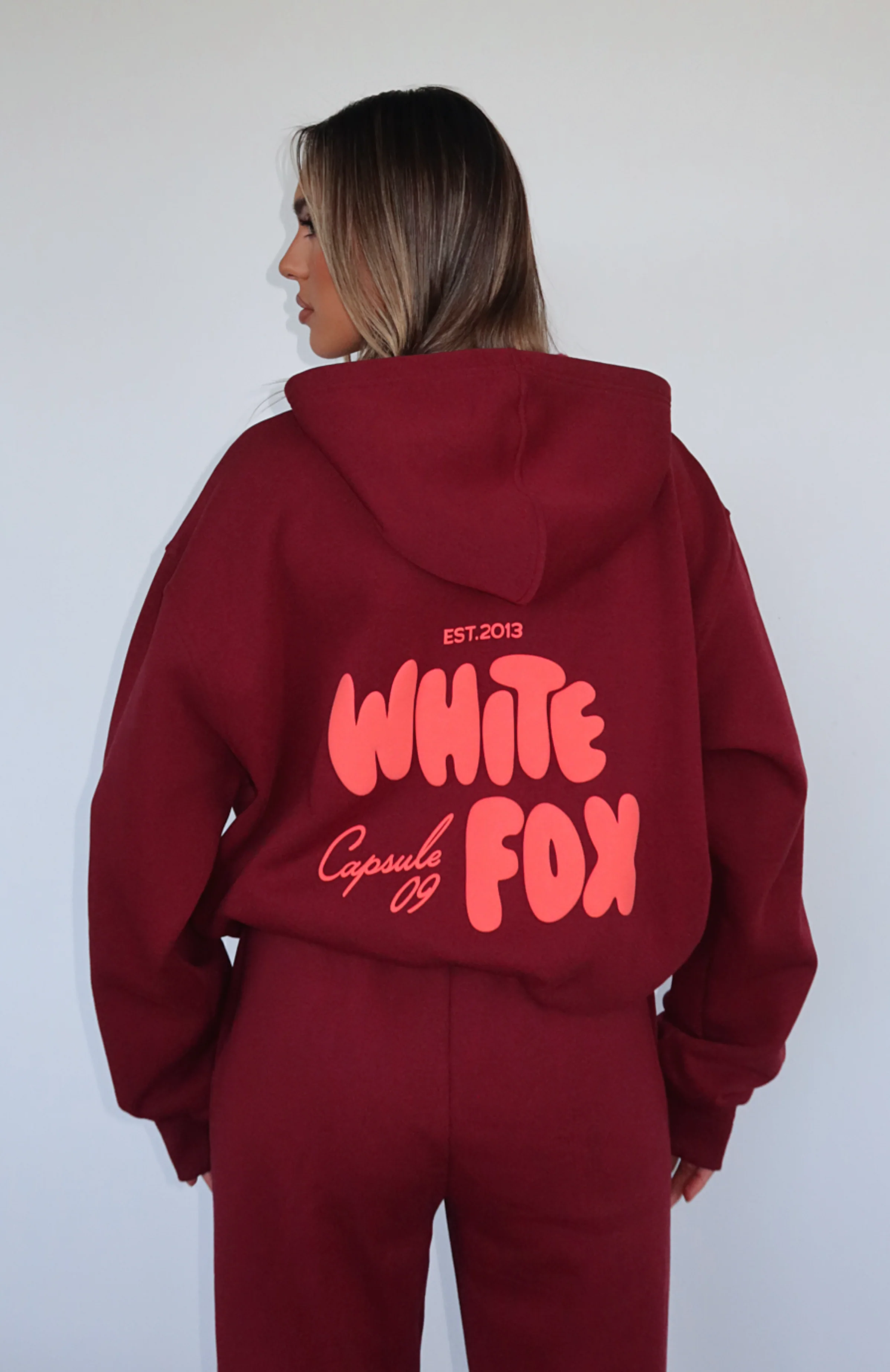 Capsule 9 Star Of The Moment Oversized Hoodie Burgundy - WHITE FOX