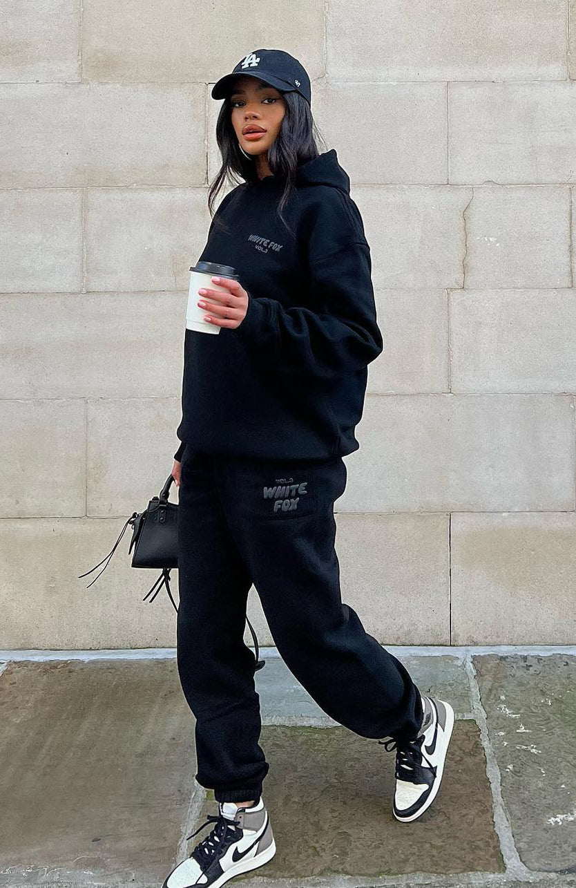Offstage Sweatpants Onyx - WHITE FOX