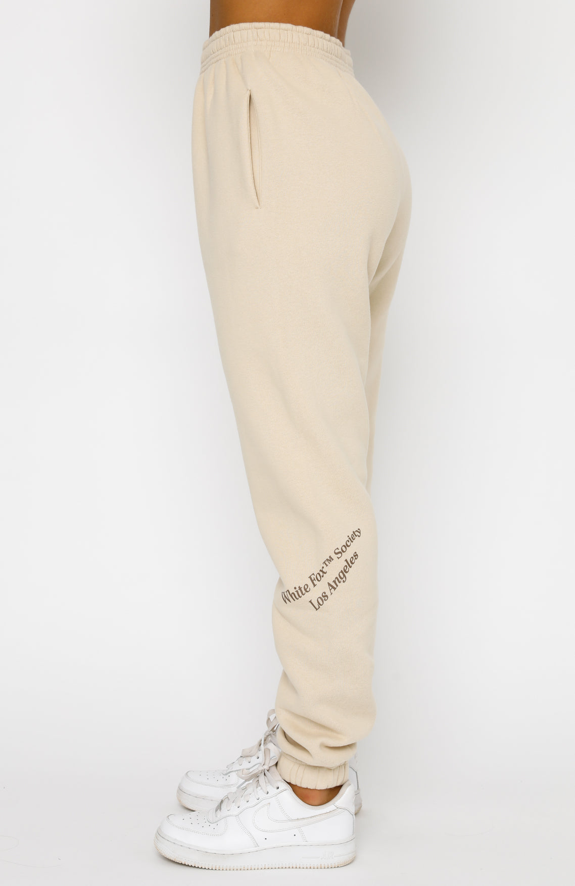 Can't Get Enough Sweatpants Sand - WHITE FOX