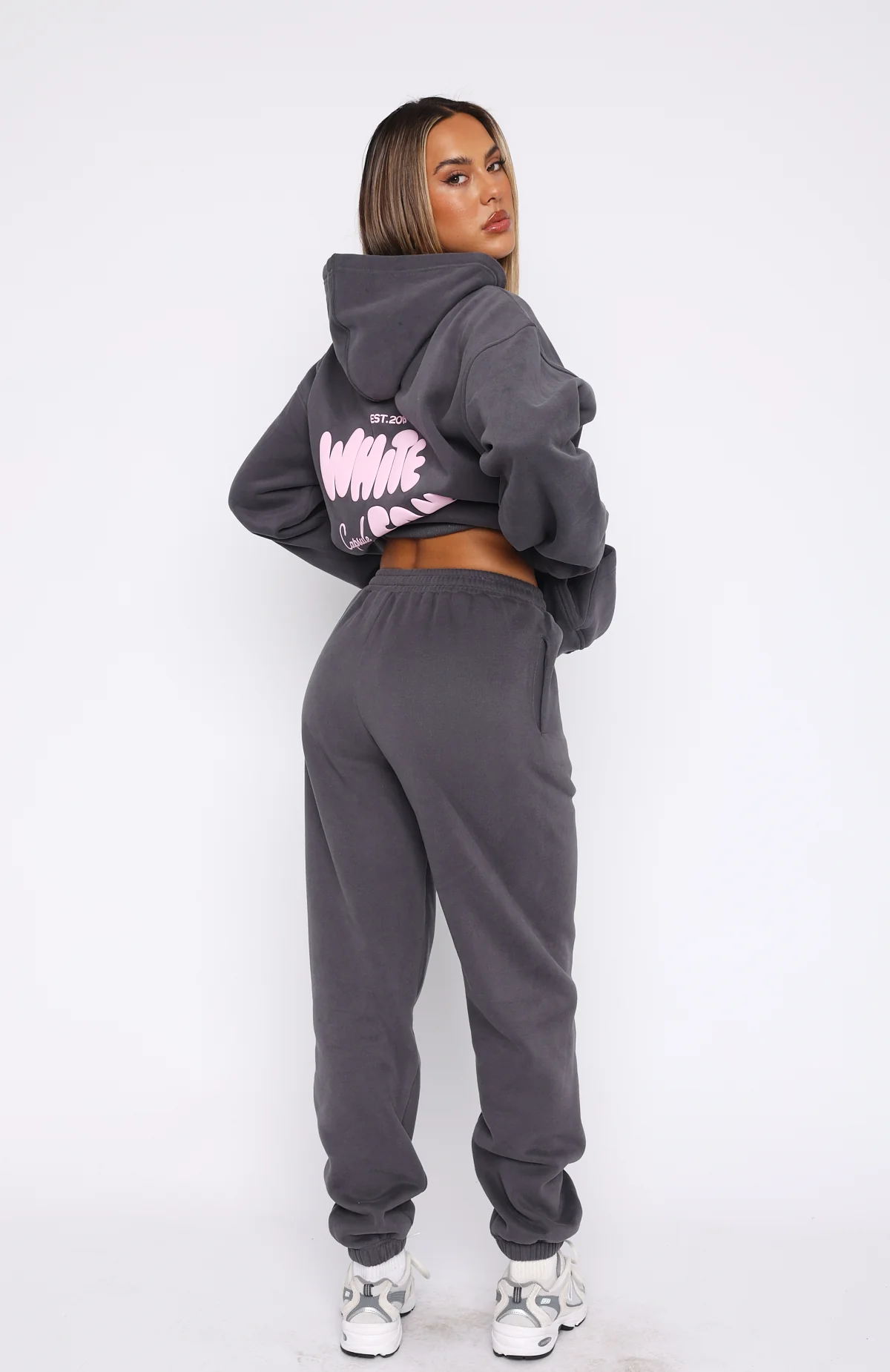 Capsule 9 Star Of The Moment Sweatpants Volcanic - WHITE FOX