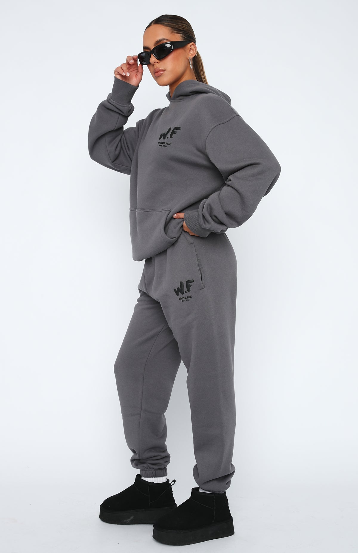 The New Standard Sweatpants Volcanic - WHITE FOX