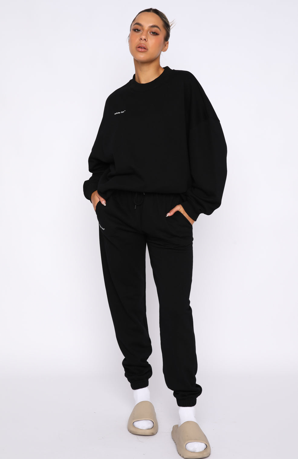 Not An Issue Sweatpants Black - WHITE FOX