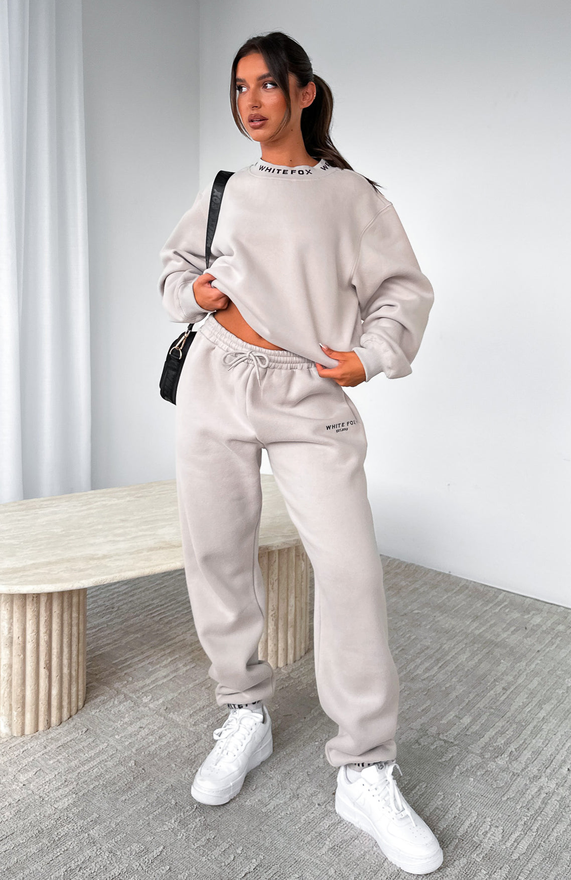 Put It On Repeat Sweatpants Lunar - WHITE FOX