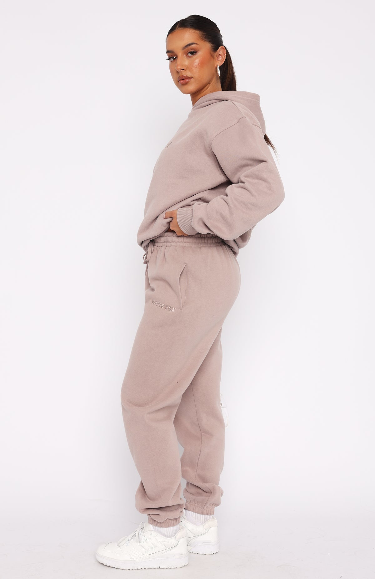 Stay Lifted Sweatpants Cinnamon - WHITE FOX