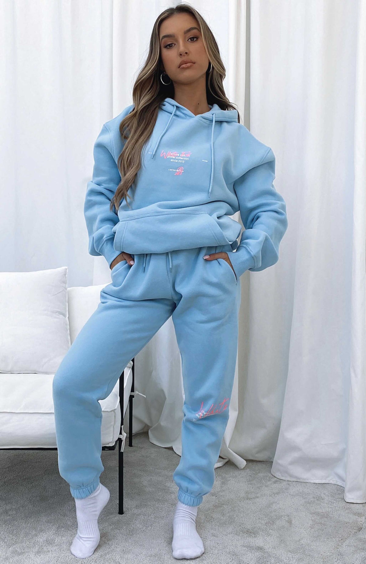 New Story Sweatpants Baby Blue - WHITE FOX