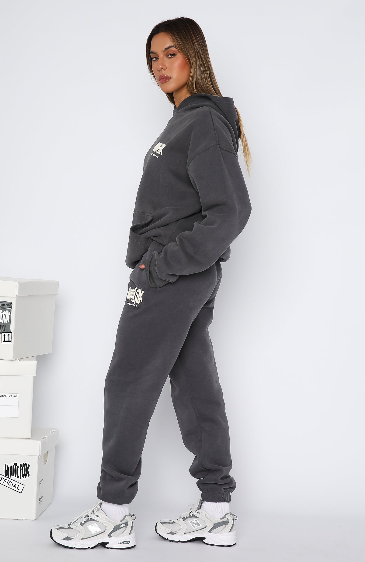 Archive 6.0 Sweatpants Ash - WHITE FOX