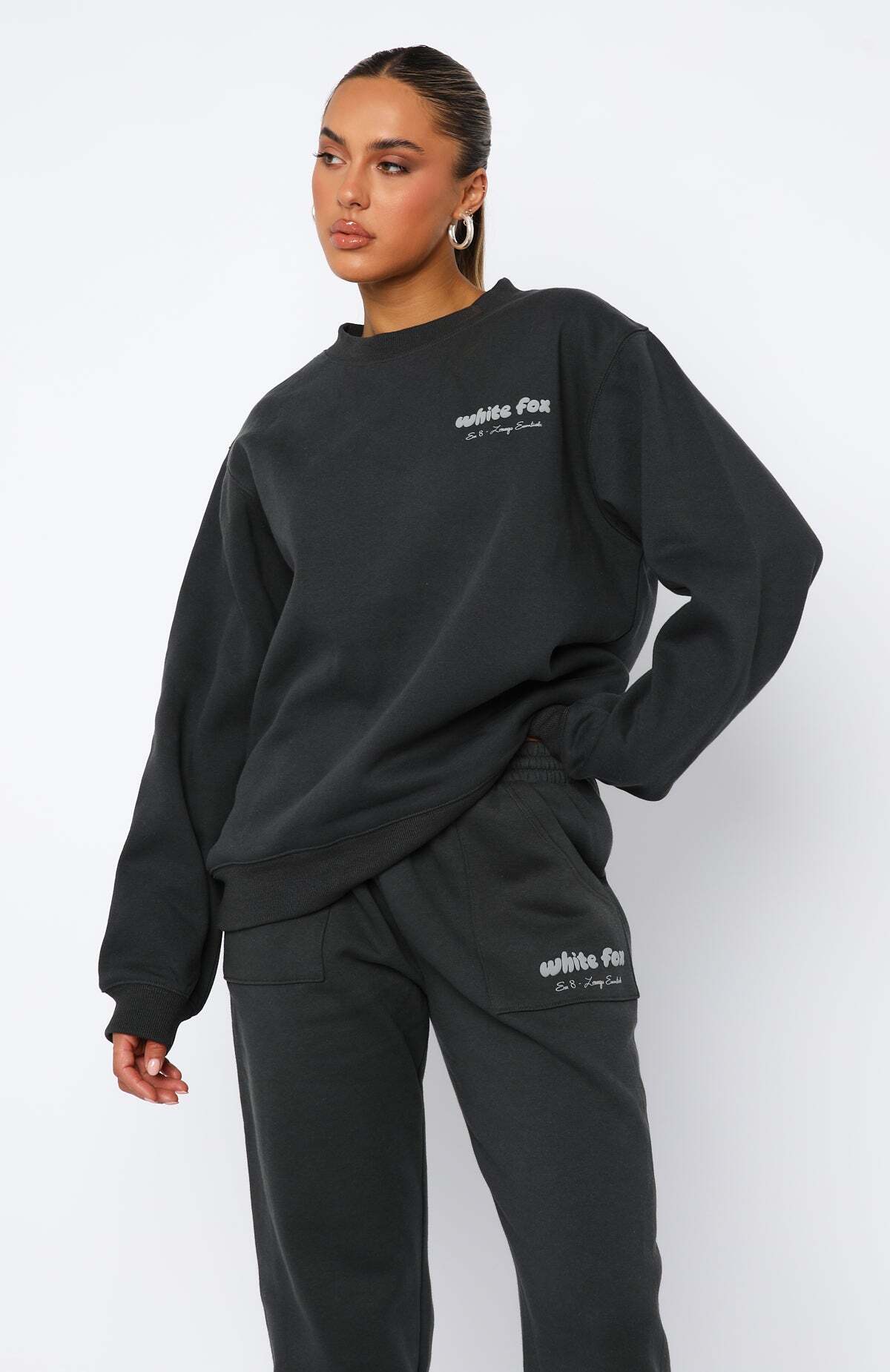 Era 8 Oversized Sweater Fossil - WHITE FOX