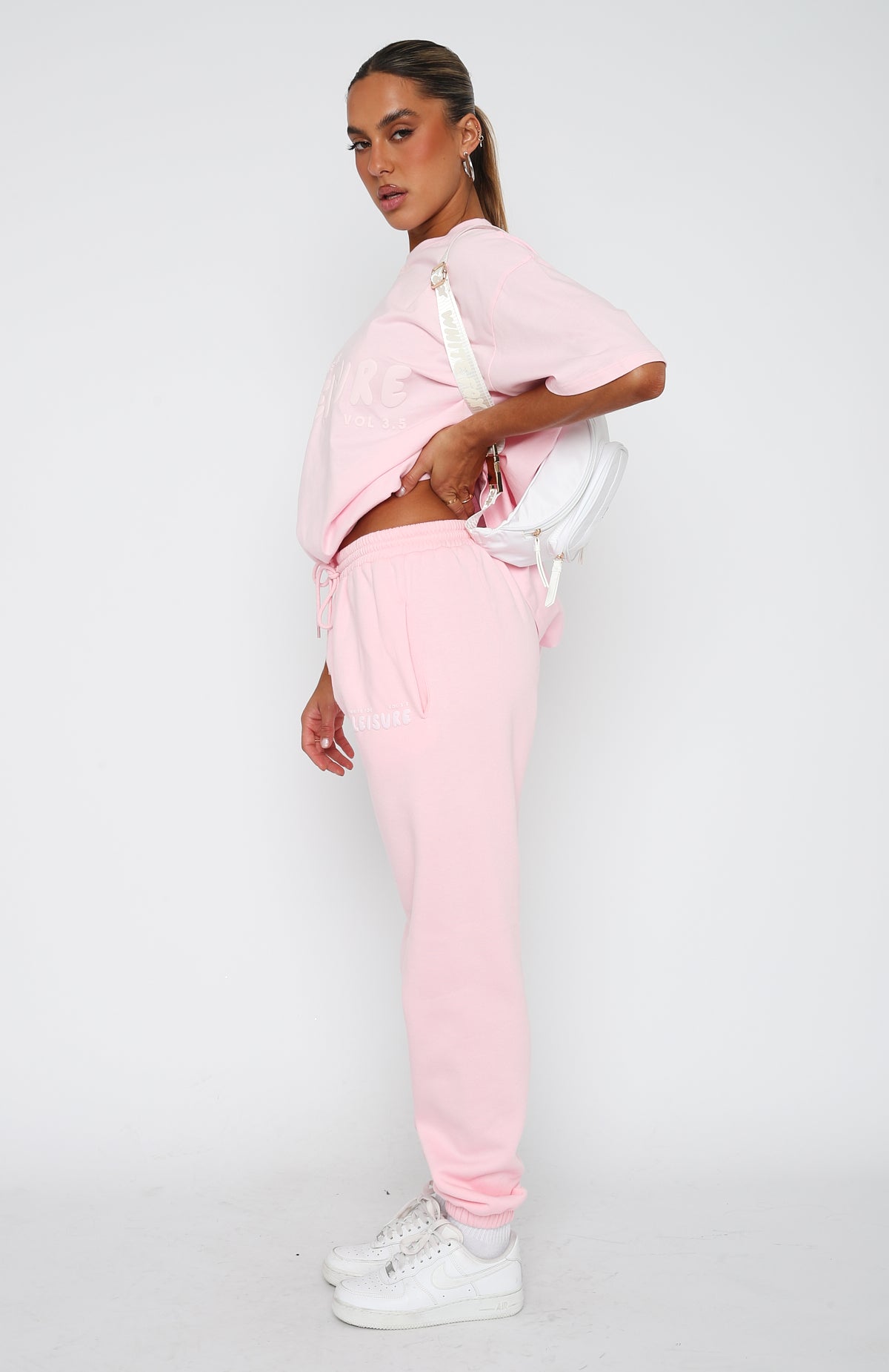Leisure Series Sweatpants Posy - WHITE FOX