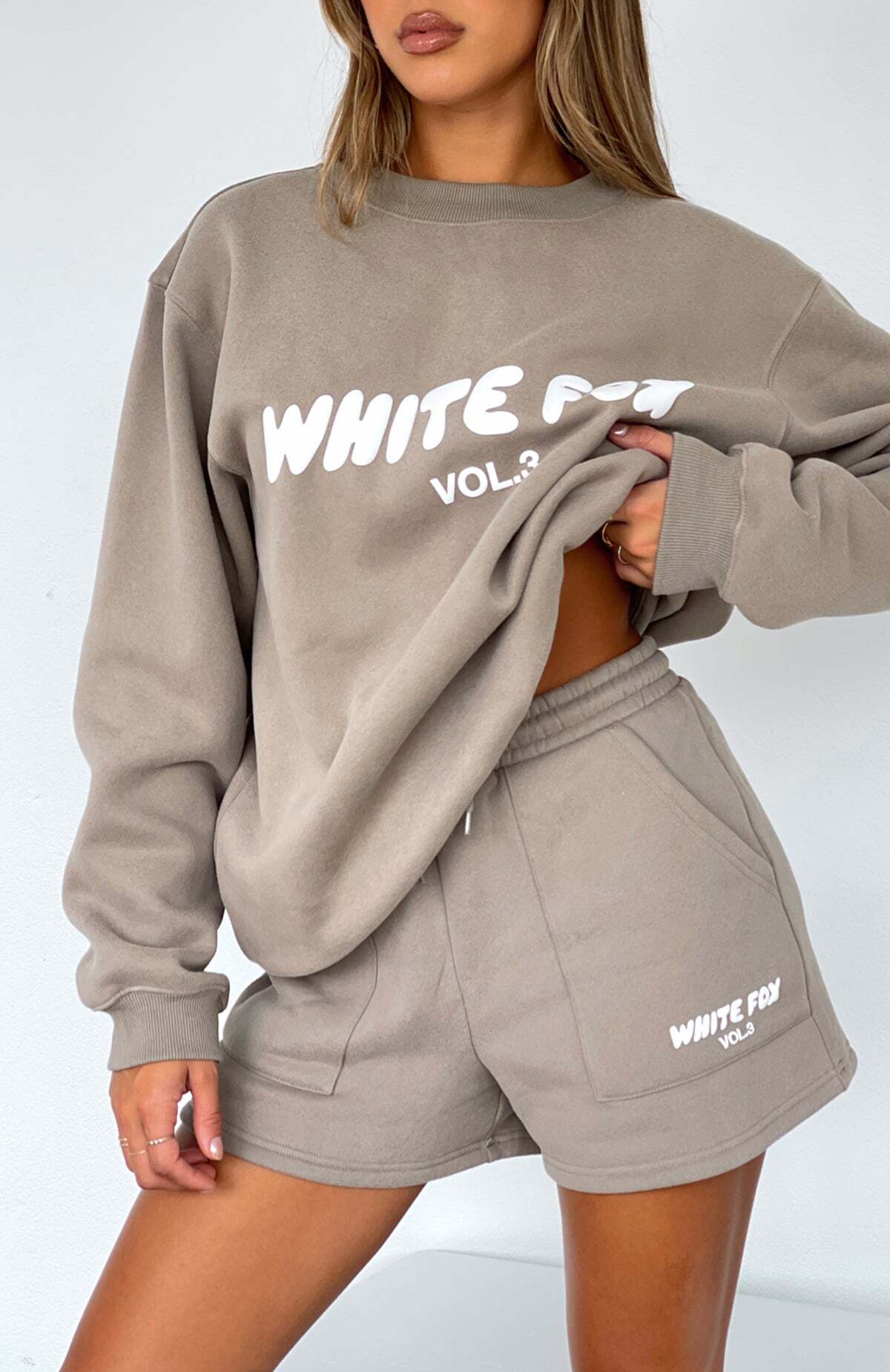 Offstage Lounge Shorts Fawn - WHITE FOX