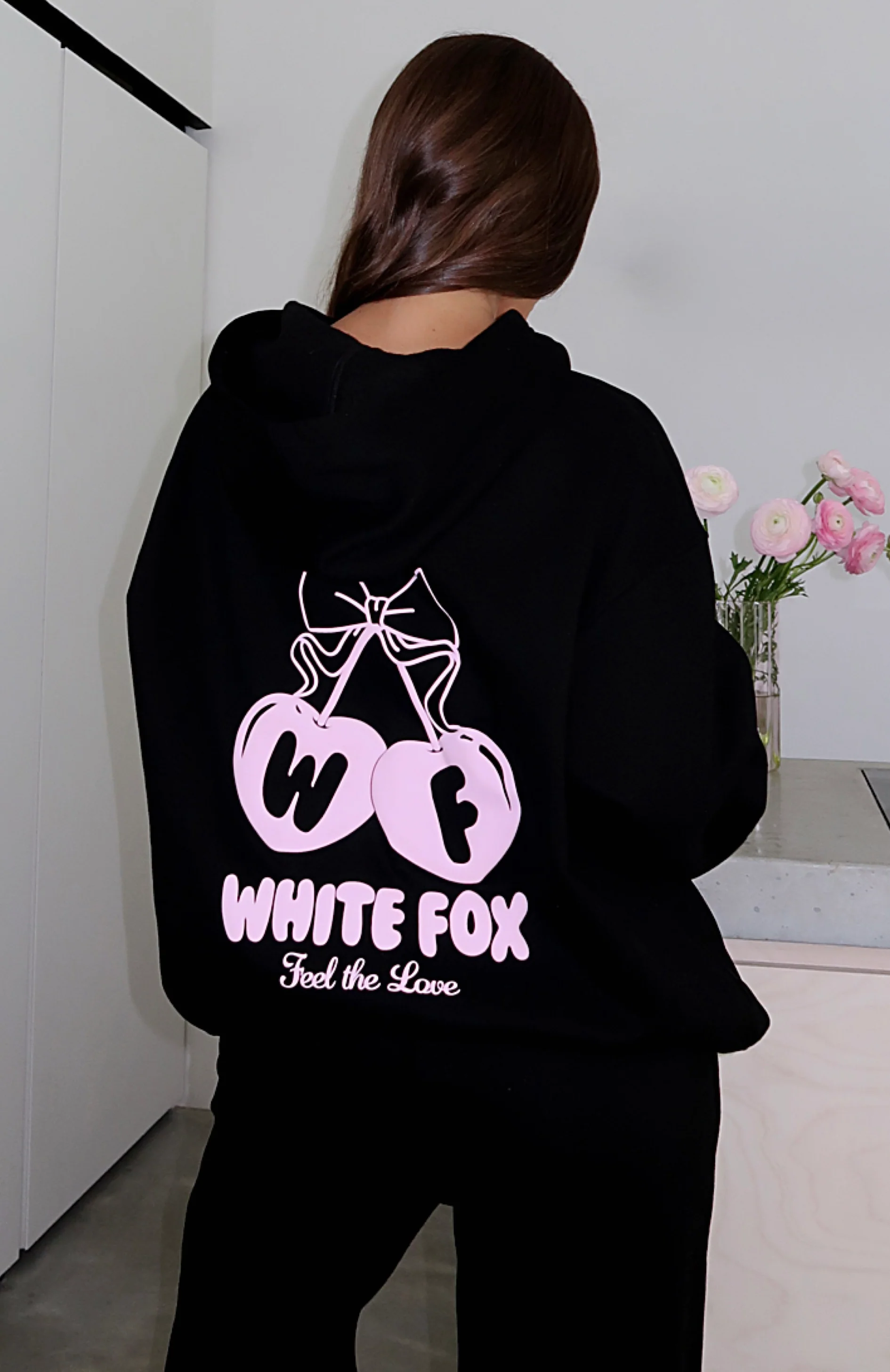 Feel The Love Oversized Hoodie Black - WHITE FOX