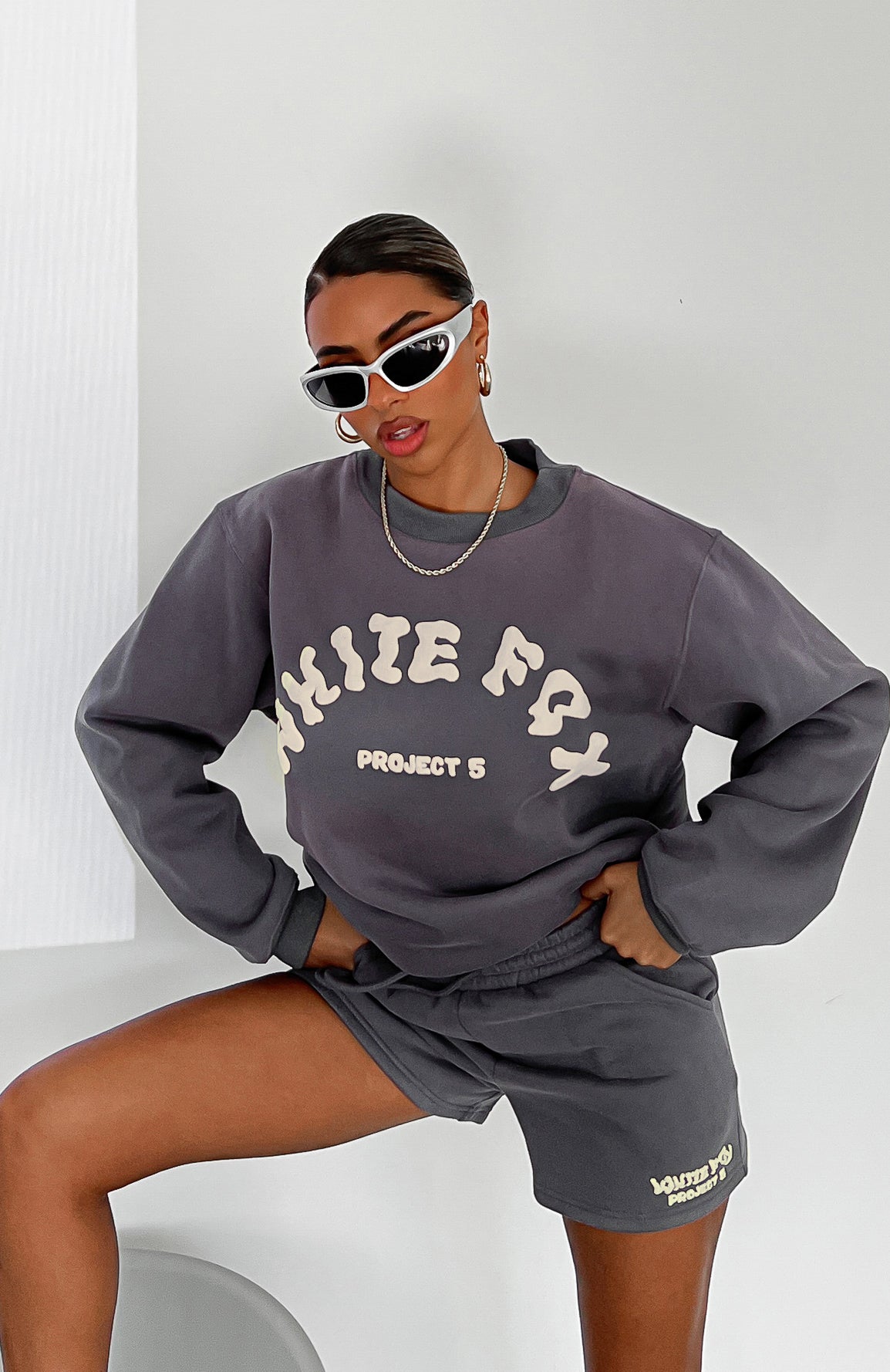 Project 5 Oversized Sweater Volcanic - WHITE FOX
