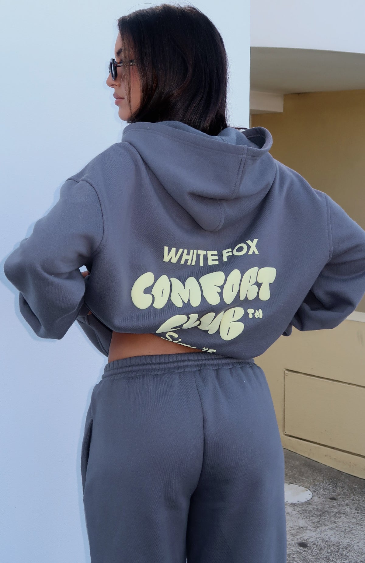 Comfort Club Oversized Hoodie Stormy - WHITE FOX
