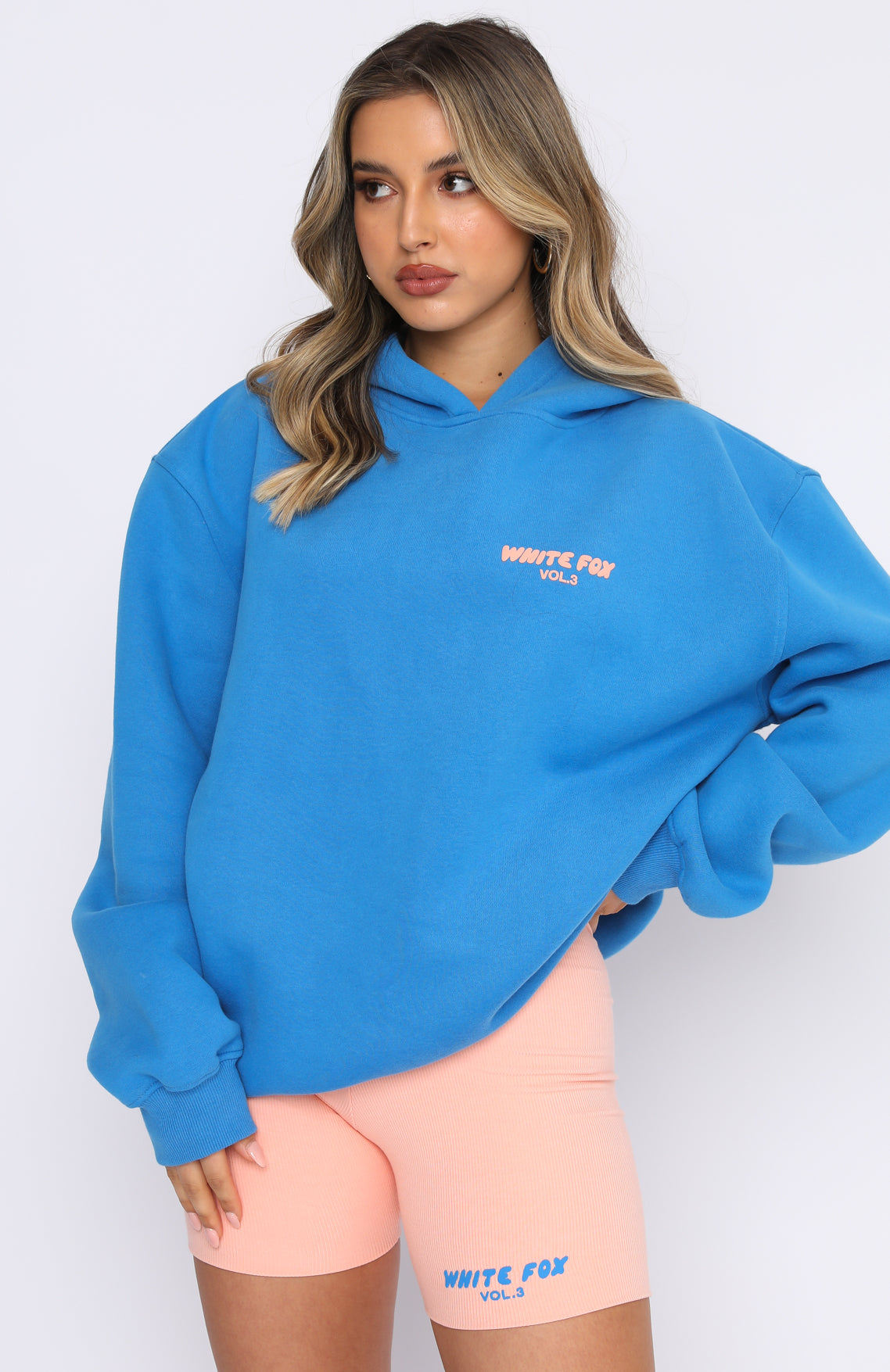 Offstage Hoodie Azure - WHITE FOX
